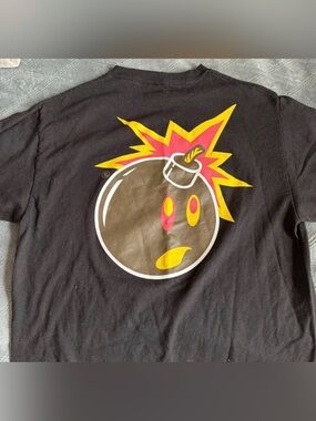THE HUNDREDS Adam Bomb T - Sz M